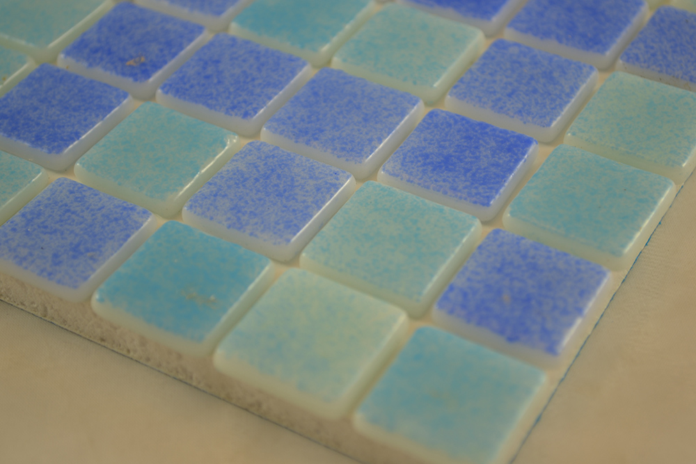  Мозаика Стеклянная Голубая AZUL Combinados (бумага) производителя Keramograd